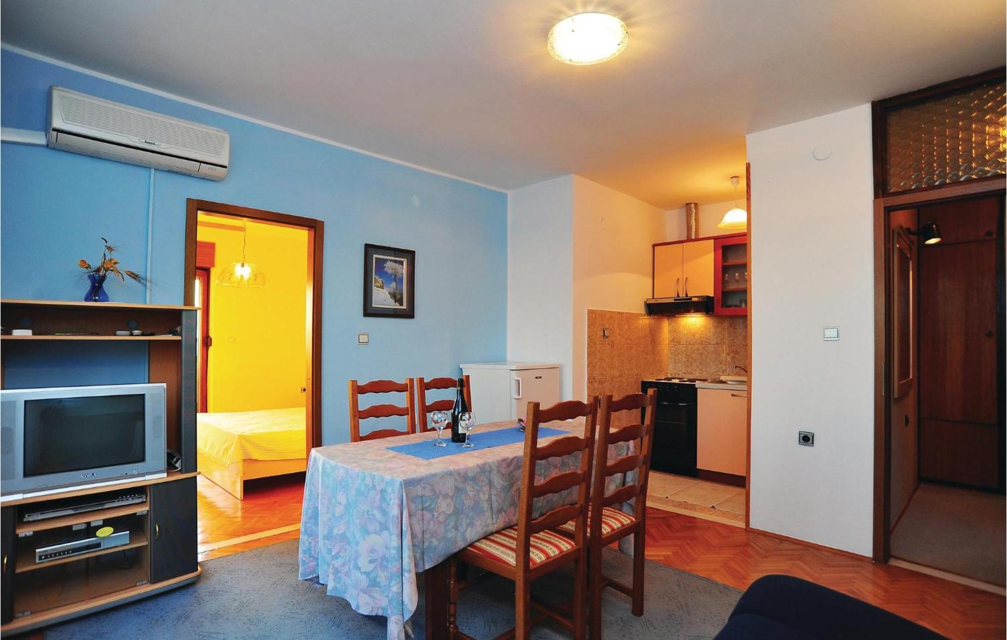 8 Bedroom Gorgeous Home In Kožino Εξωτερικό φωτογραφία